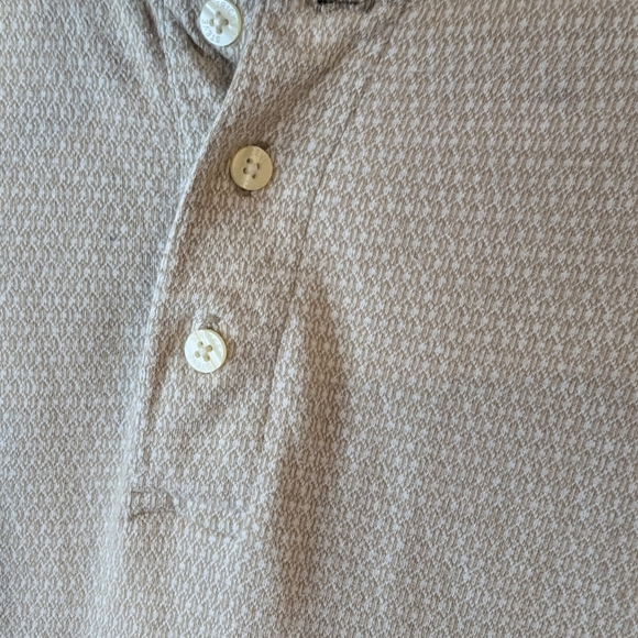 Tan Textured Polo Shirt with Collar - Picture 5 of 8